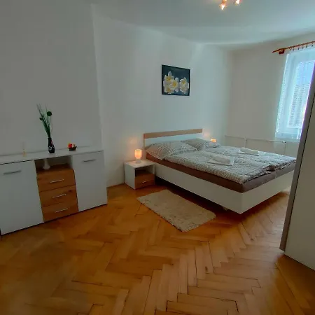 2-iz. V Tichej Lokalite S Bezplatným Parkovaním * Liptovský Hrádok