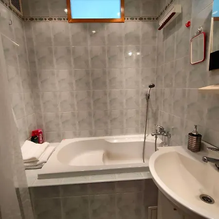 2-iz. V Tichej Lokalite S Bezplatnym Parkovanim Appartement *